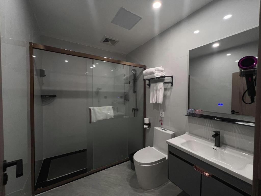 Carrianna Hotel Foshan Exterior photo