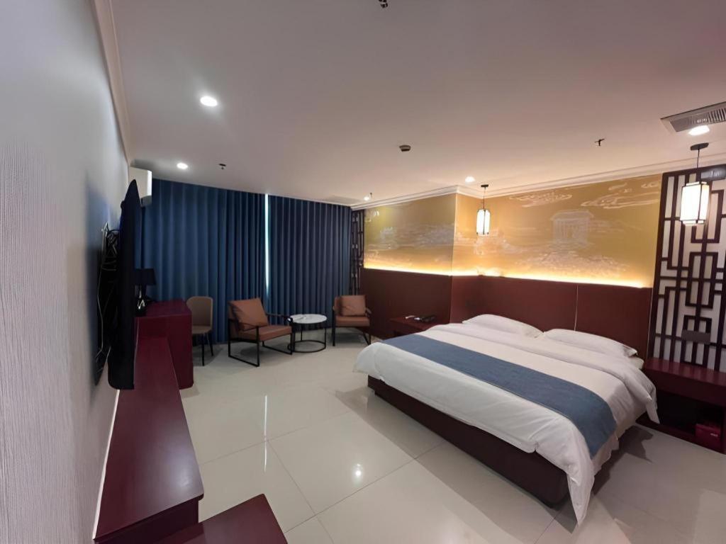 Carrianna Hotel Foshan Exterior photo